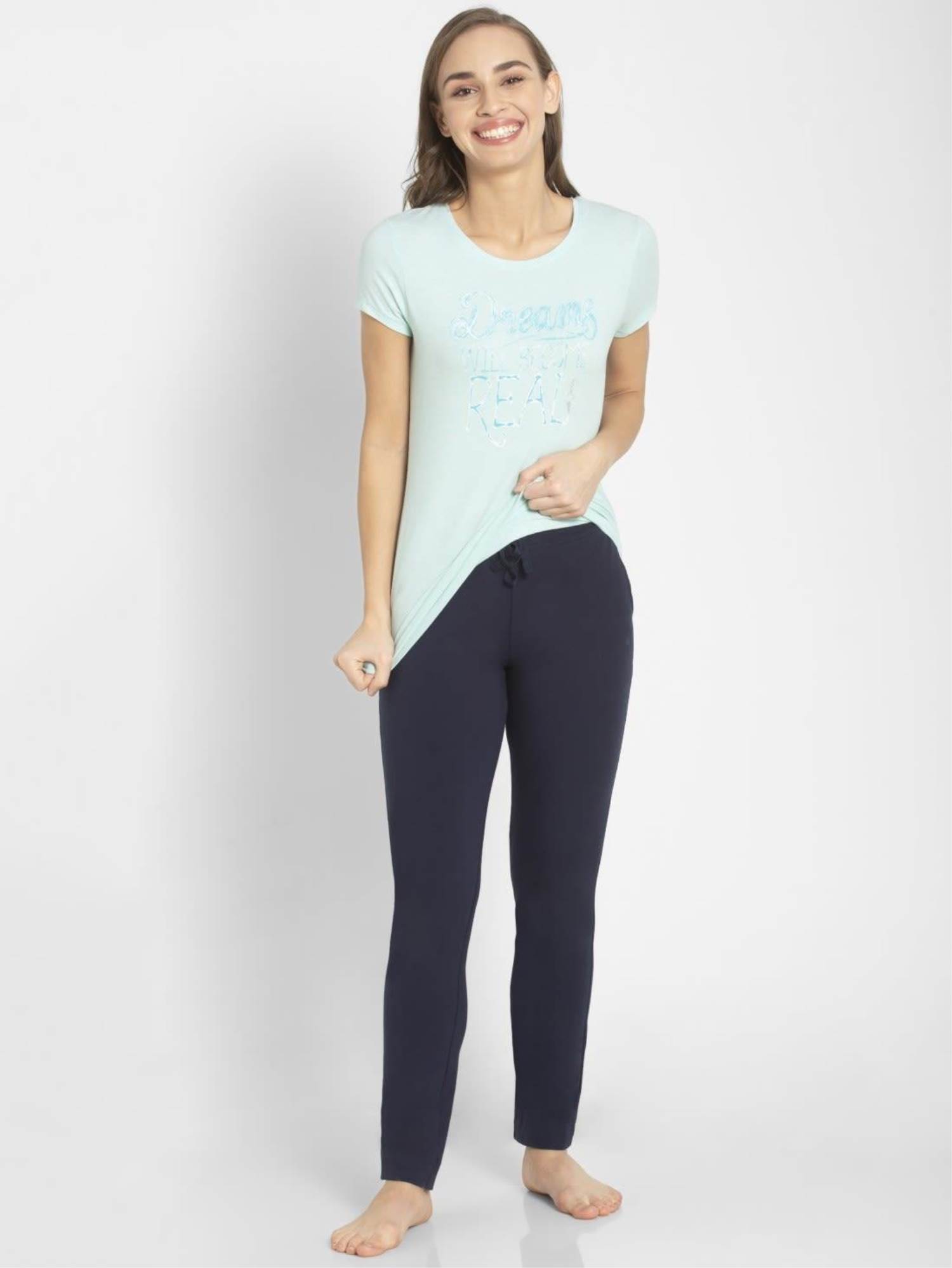 Athleisure All Day Pants for Women: Buy Athleisure Pants for Women Online  at Best Price | Jockey India