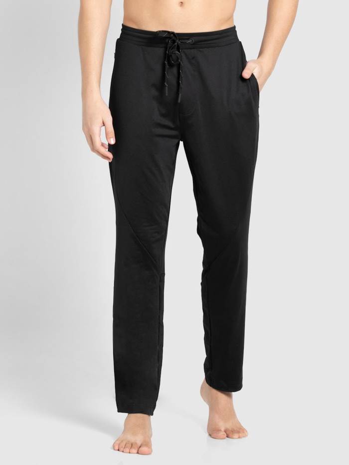 Solid Hillberg Black Men's Track Pant, Slim Fit, Size: Large at Rs  415/piece in Greater Noida